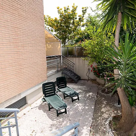 شقة La Casetta Di Gio With Private Garden